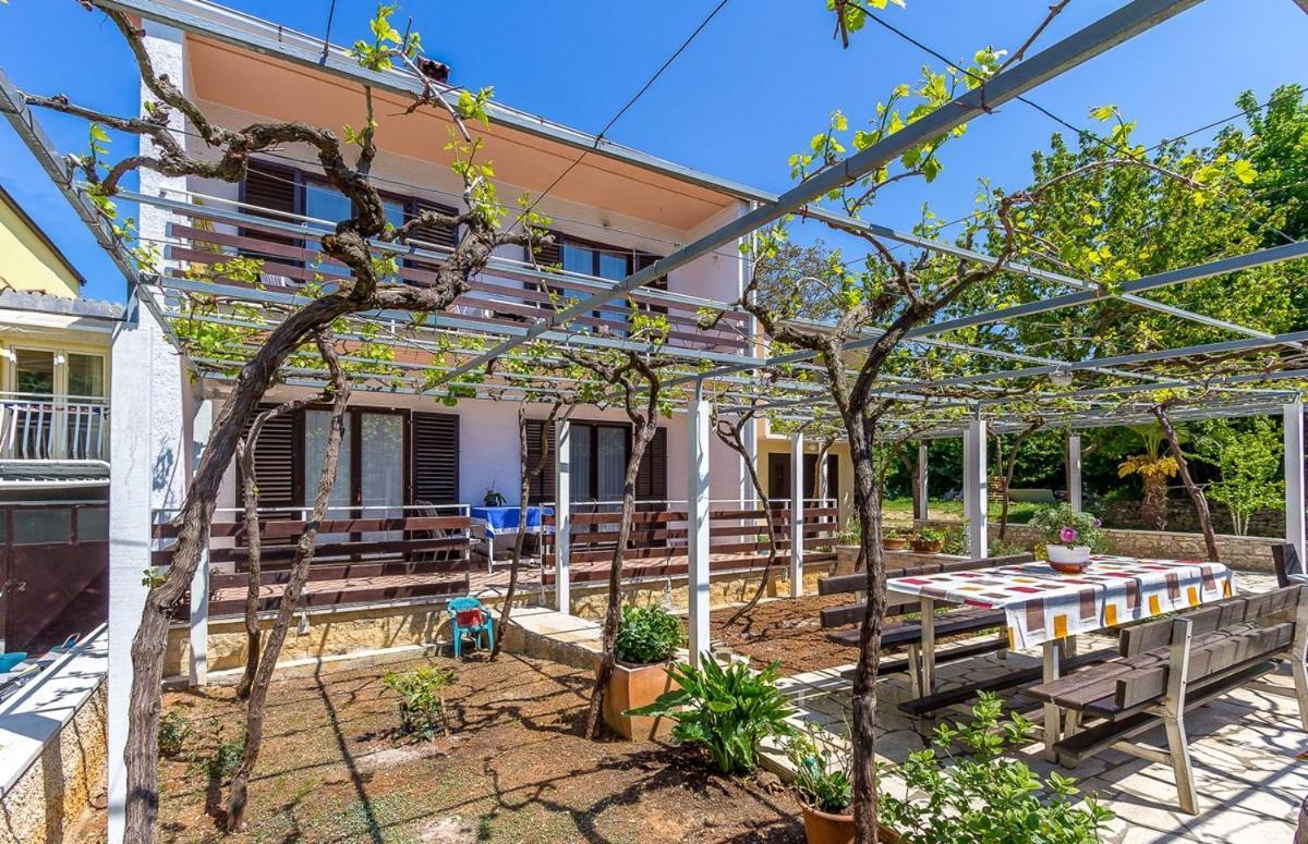 Apartments Dragica Valbandon Zewnętrze zdjęcie