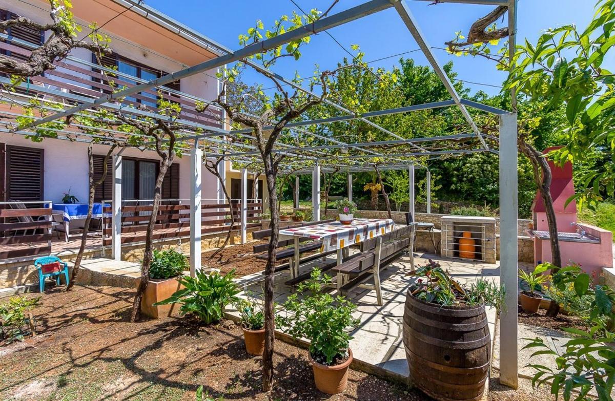 Apartments Dragica Valbandon Zewnętrze zdjęcie